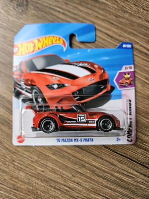 Hot Wheels 15 Mazda MX-5 Miata new sealed