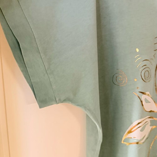 Mint blouse with golden details like new, one size