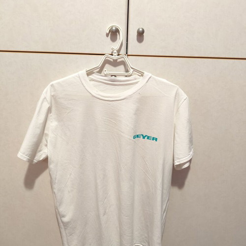 White cotton t-shirt size L like new