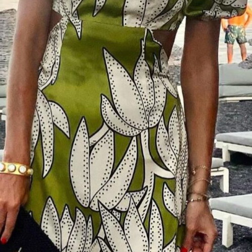 Nema dress new, green with puff sleeves