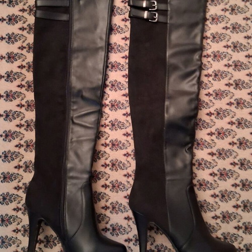 Boots No. 36 like new, height 61 cm, heel 9 cm, black