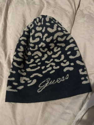 Guess hat new, black