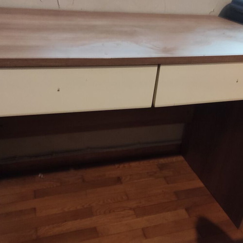 Desk like new with drawers and knobs in packaging