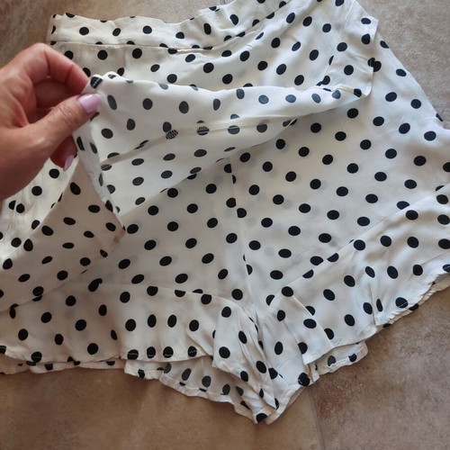 Zara skort polka dot white and black like new, size S