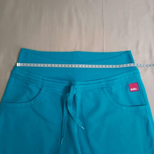 BodyTalk Capri Tracksuit like new, turquoise, size S
