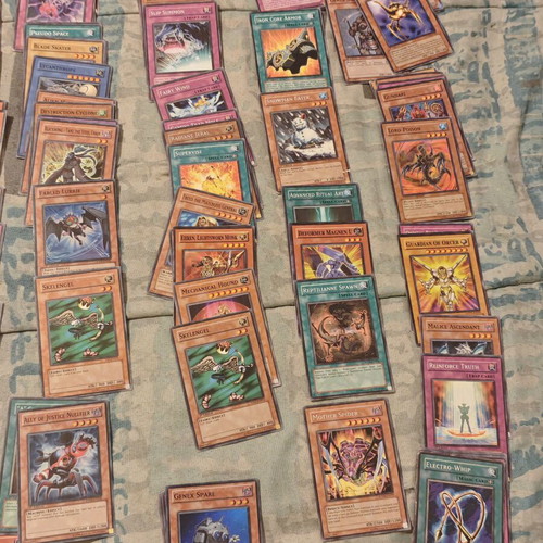 Κάρτες Yu-Gi-Oh, πακέτο 80