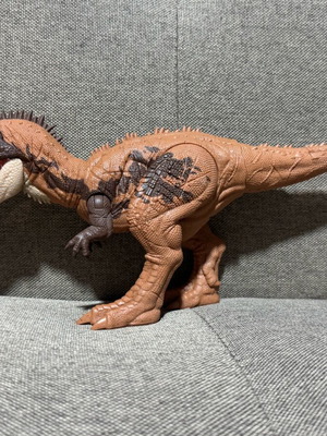 Jurassic World Epic Evolution Chaos Theory Wild Roar Kryptops dinosaur used, medium size