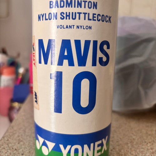 2 Yonex badminton feathers