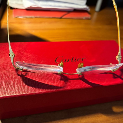 Cartier 18k eyewear like new, gold unisex glasses