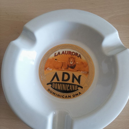La Aurora ashtray set used, pack of two, diameter 19 cm