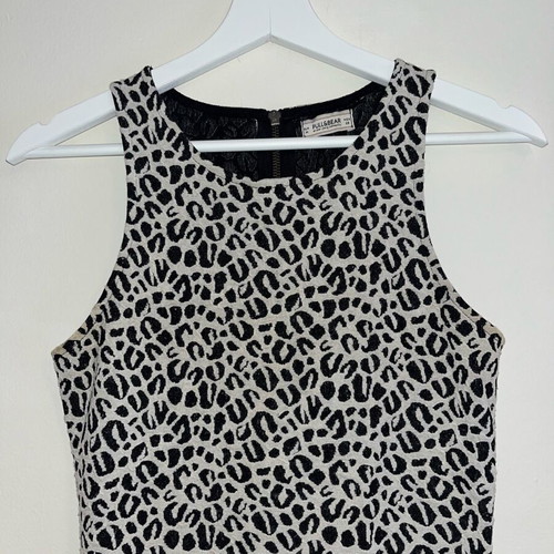 Pull and Bear dress M/38 used, black and beige