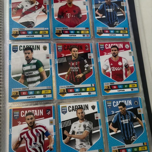 Panini Adrenalyn 2023 football cards, set of 433