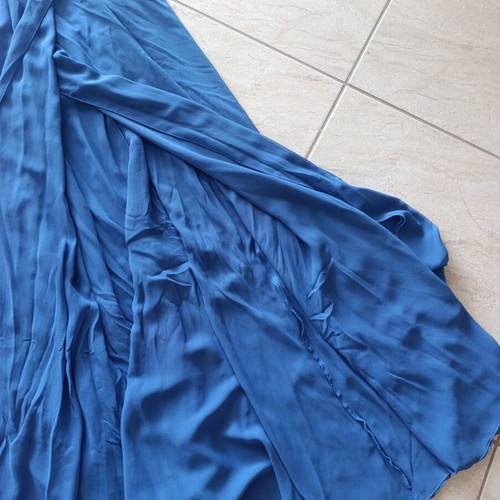 Lynne dress size 42 like new, one-shoulder with slit