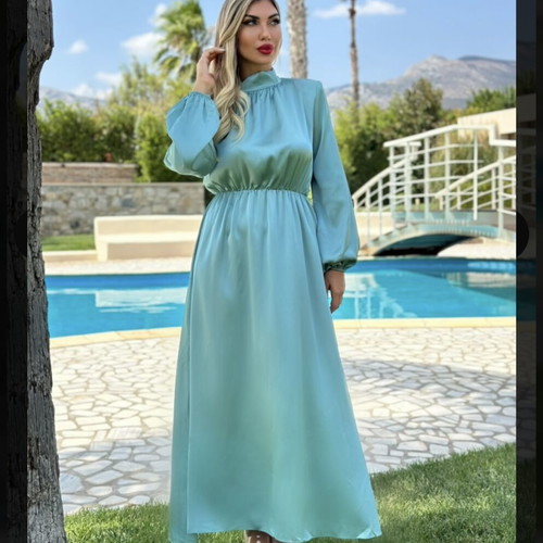 Dress satin maxi turquoise like new