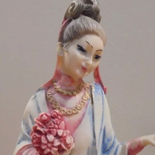 Chinese mother with daughter old small porcelain decorative statue on wooden base used