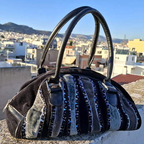 Vintage style black velvet handbag with sequins used