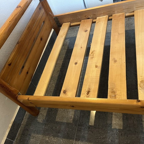 Single bed frame in Swedish wood 1x2 meters