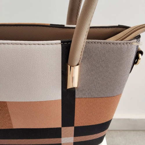 Shoulder bag with geometric beige-brown pattern, excellent condition