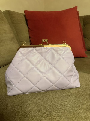 Lilac Quilted Shoulder Bag clutch with detachable chain and strap, like new