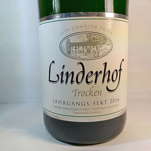 White sparkling wine new