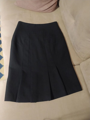 Zara skirt black alpha line with pleats new, size 40