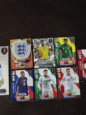 Panini Mundial Qatar 2022 Messi & Casemiro Limited Edition cards, like new, set of 8