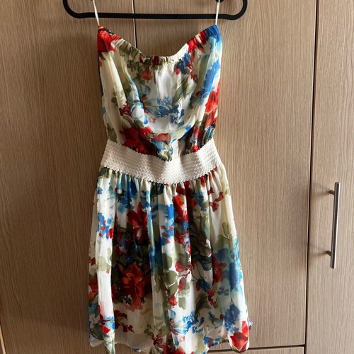 Women's floral dress like new, white and multicolored
