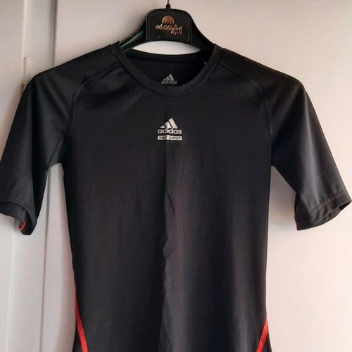 Adidas Techfit Climalite shirt black size XS new
