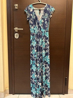 Women's jumpsuit like new, summer style with V-neck, white and blue