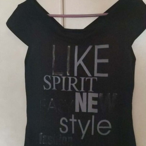 Women's T-shirt size M black like new