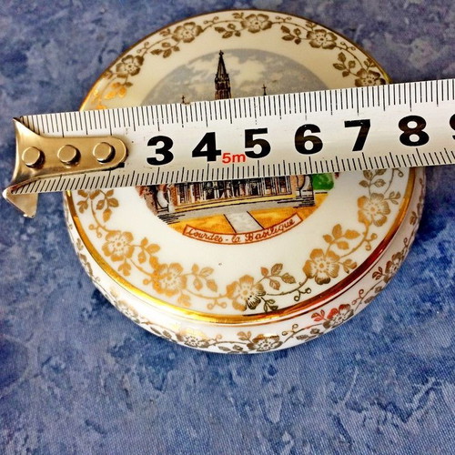 Porcelain decorative box Limoges France 1960s