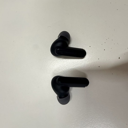 JBL Wireless Bluetooth Headphones like new