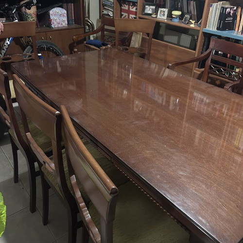 Wooden dining set with extendable table and 6 chairs, classic style