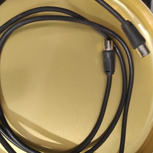 Antenna cables like new, pack with 1.5m, 1.2m and 2.1m lengths