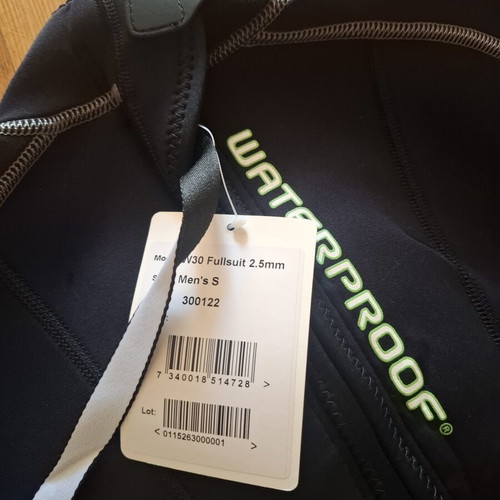 Wetsuit full body men's size small new