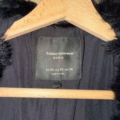 Zara fur coat like new, size XS-S, black with hood