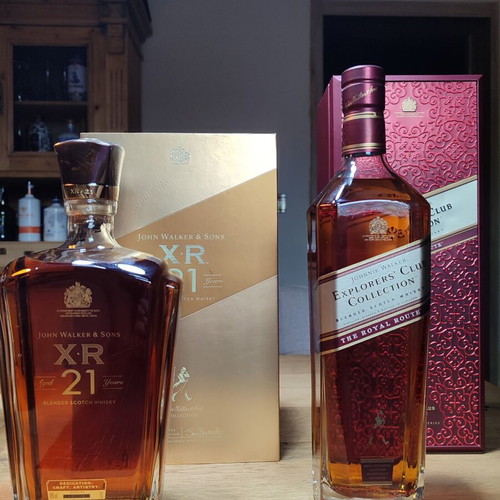 Johnnie Walker Explorers Club The Royal Route Whisky 1lt and XR 21Y