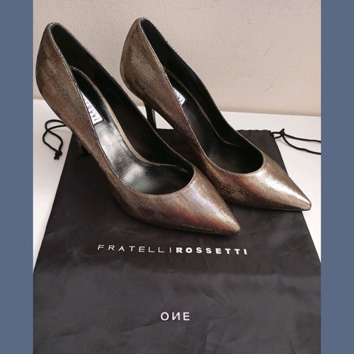 Fratelli Rossetti pumps used, size 38.5