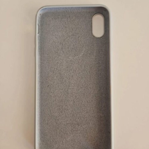 Iphone XS Max case like new