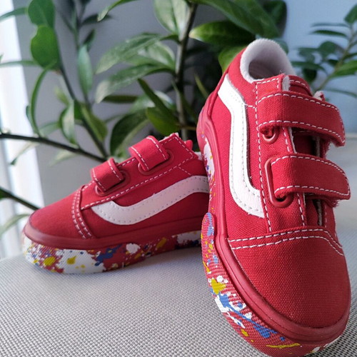 Vans kids shoes size 22 new with box