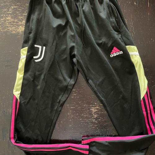 Juventus tracksuit size M like new