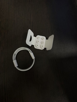 Αξεσουάρ ακουστικών USB Type C καλώδιο και eartips καινούργια