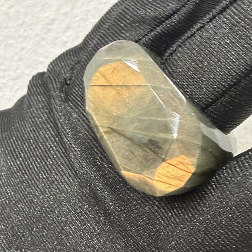Labradorite ring with golden shine