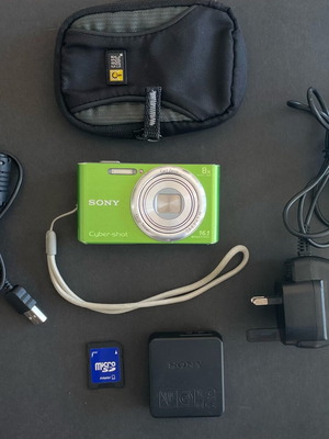 Sony Cyber-shot DSC-W730 used compact camera 16.1MP, 8x zoom