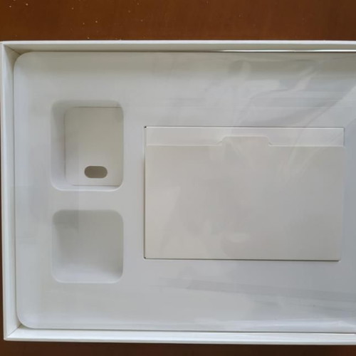 Ipad MD368GP/A cellular 64GB black used