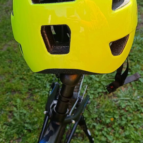 Lazer bicycle helmet M (55-59 cm) like new