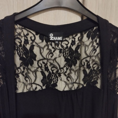 No Name Sleeveless Vest like new, cotton with lace, black