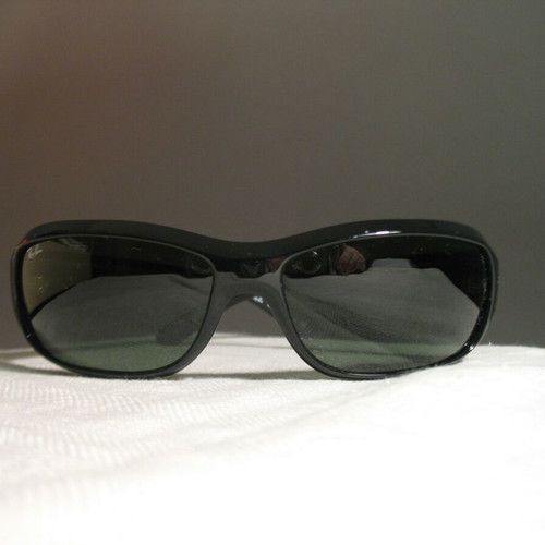 Ray Ban RB4121 men's sunglasses black, like new
