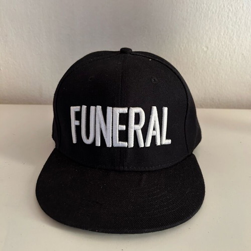 SnapBack hat black scale like new
