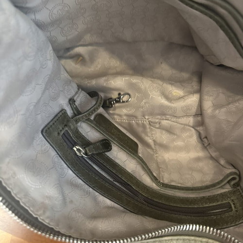 Michael Kors Lisbeth μεσαίο δερμάτινο σακίδιο, σκούρο ελιάς